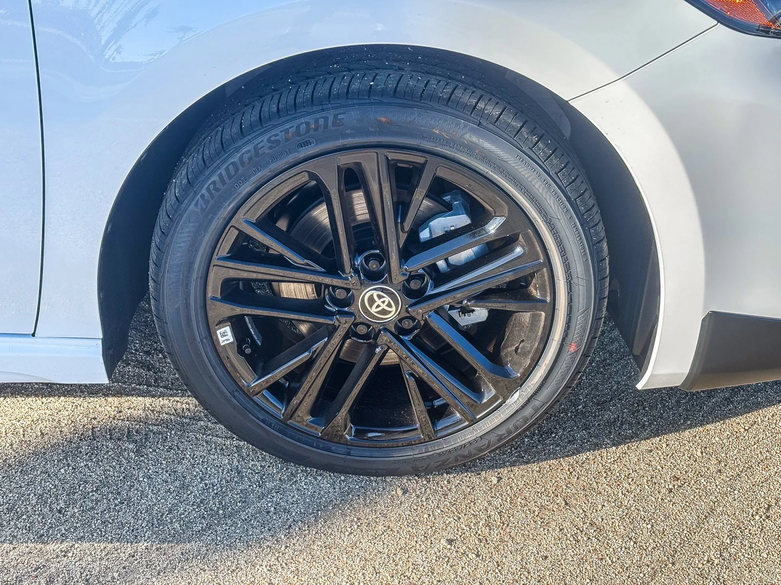 New 2026 Ice Cap Toyota SE image 10