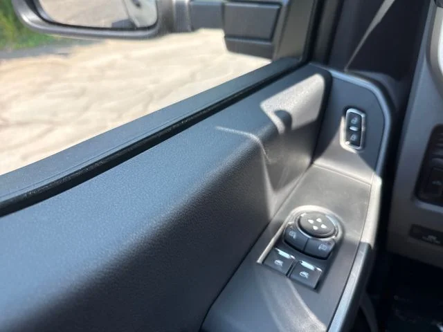 New 2026 Oxford White Ford F-250® XLT image 26