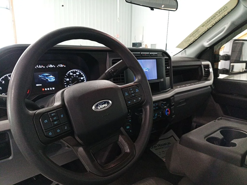 Used 2024 White Ford XL image 10