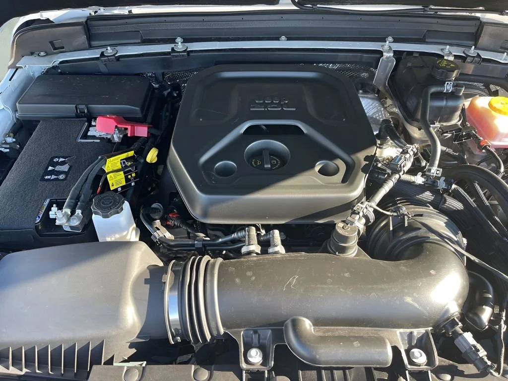 Used 2025 White Jeep Rubicon image 30