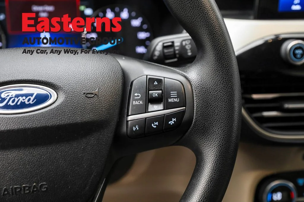 Used 2021 Black Ford SE image 16