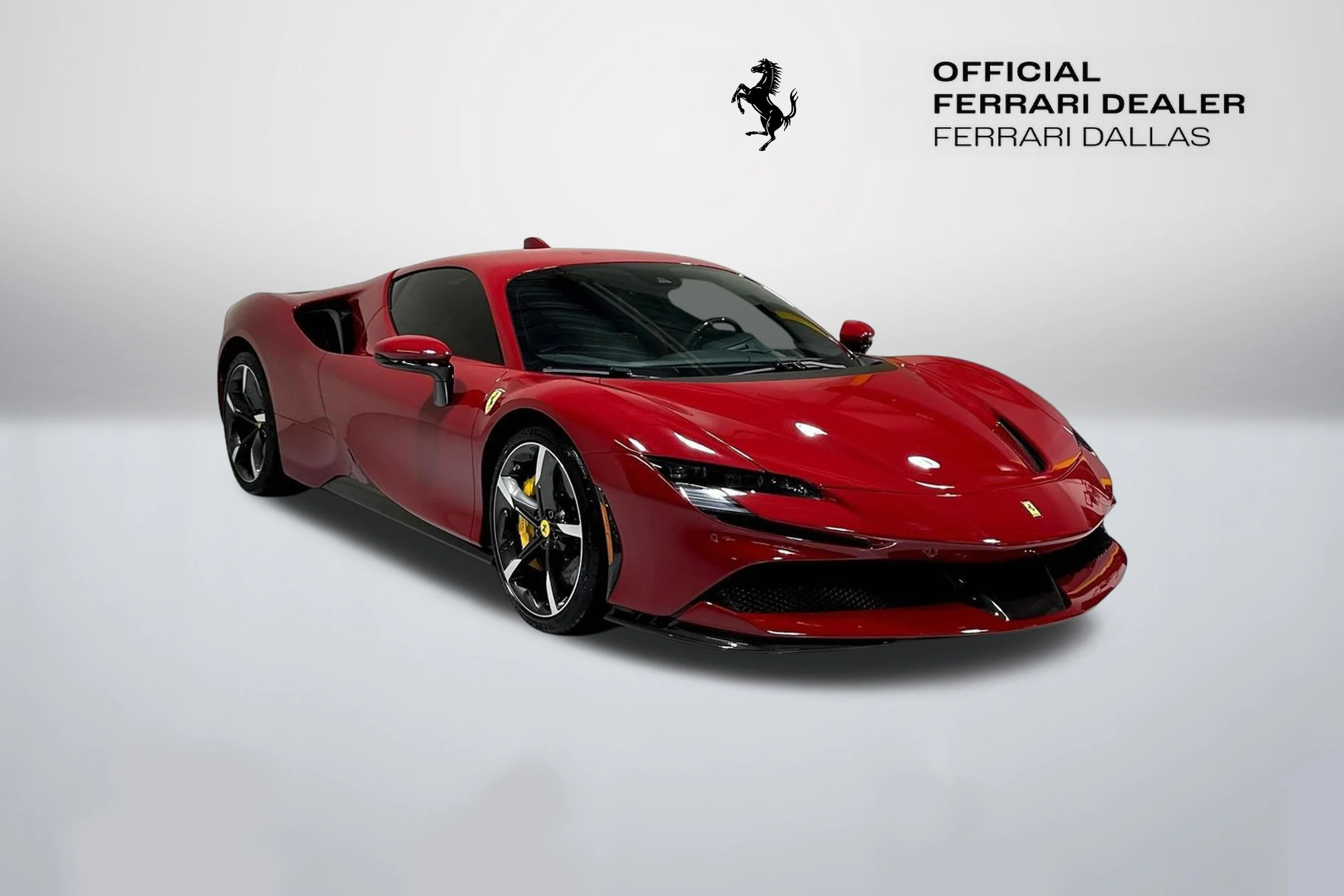 Used 2023 Rosso Mugello Ferrari  image 1