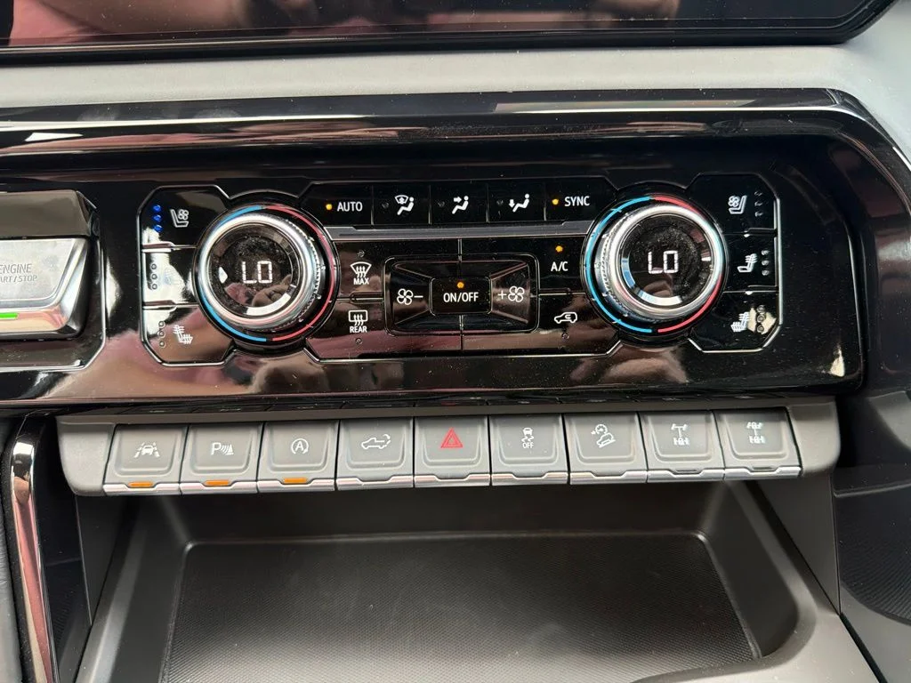 New 2026 Summit White GMC AT4X image 20