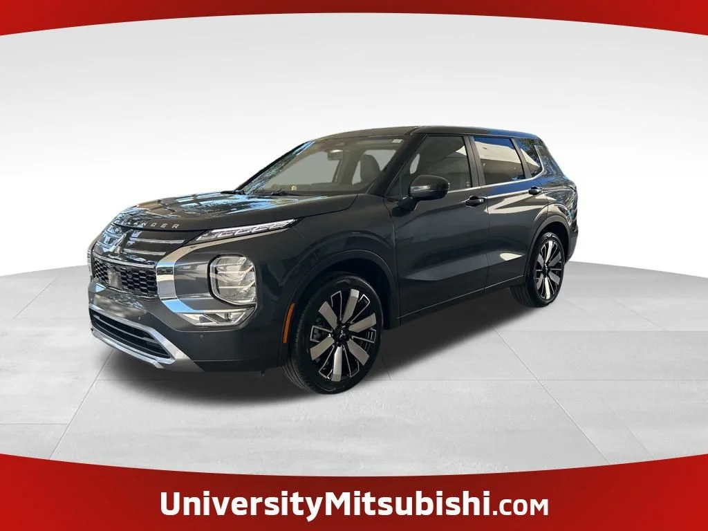 2026 Mitsubishi Outlander SE FWD's photo