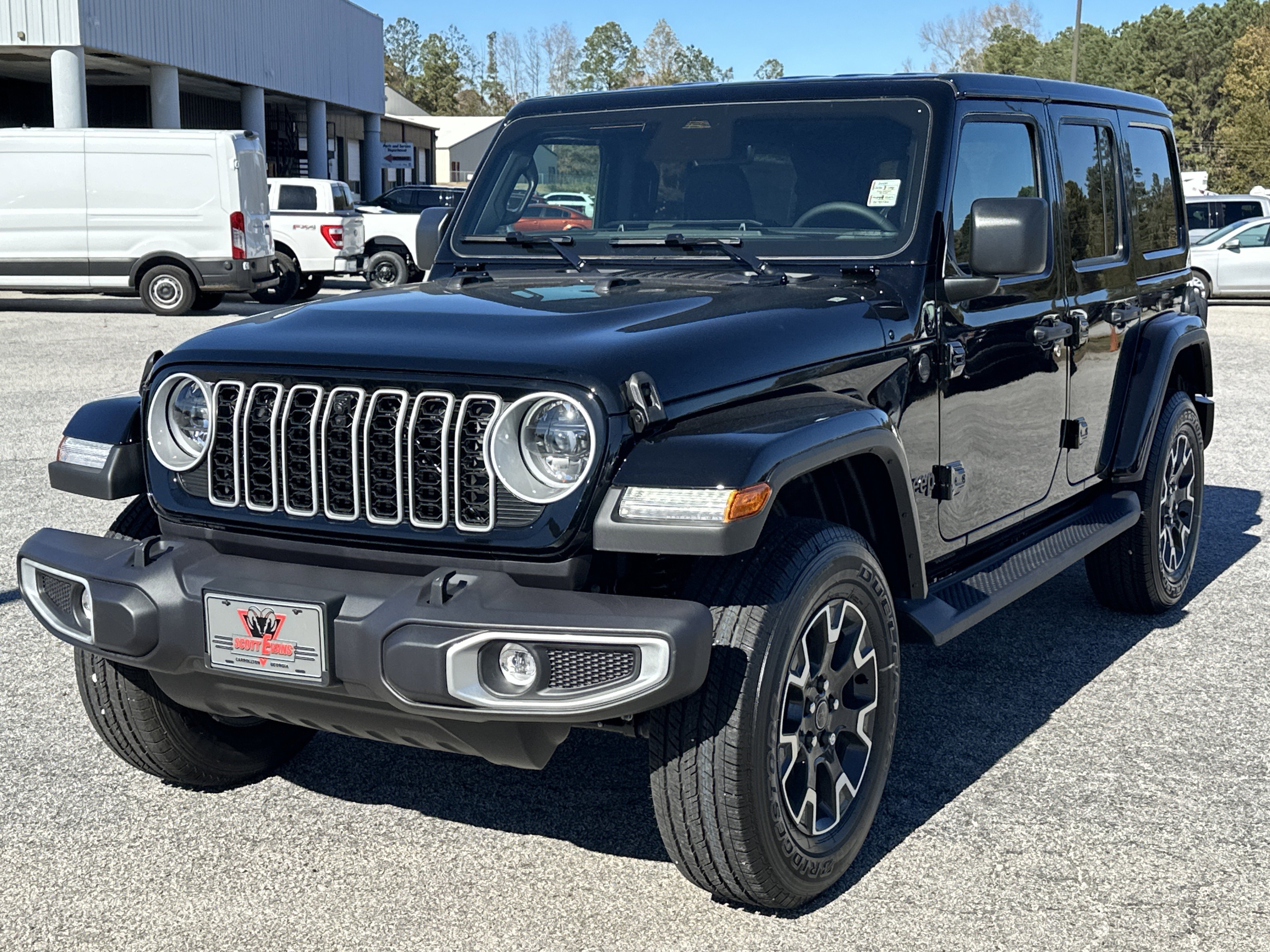 New 2026 Black Clear-Coat Exterior Paint Jeep Sahara image 4