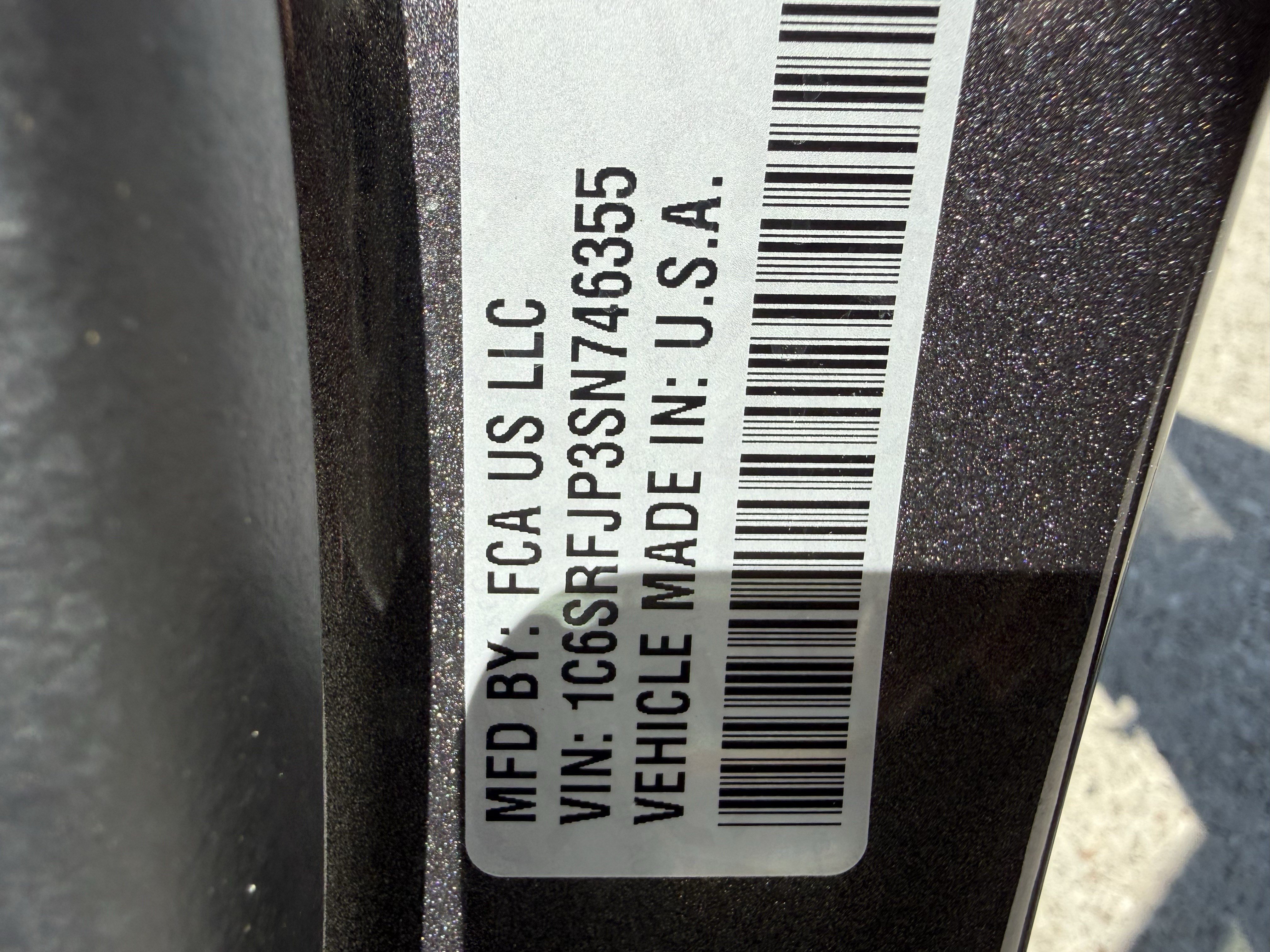 Used 2025 Granite Crystal Metallic Clearcoat Ram  image 31