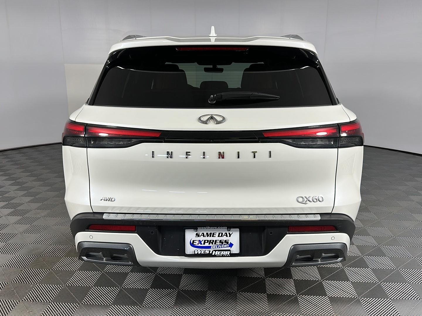 Certified Used 2023 Majestic White INFINITI SENSORY image 12