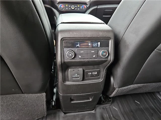 Used 2023 White Frost Tri GMC AT4 All-Wheel Drive image 10