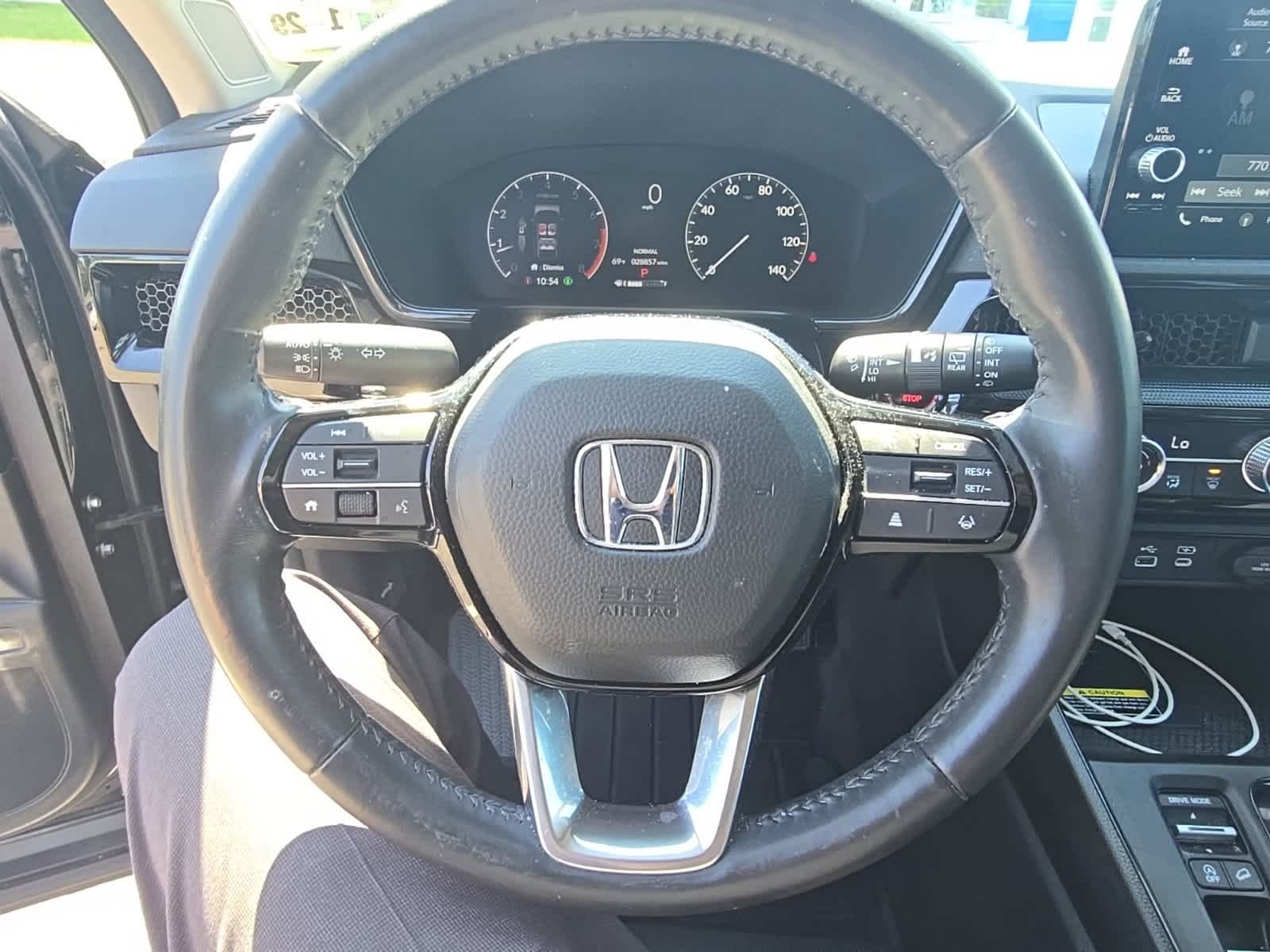 Used 2024 Crystal Black Pearl Honda EX-L image 23