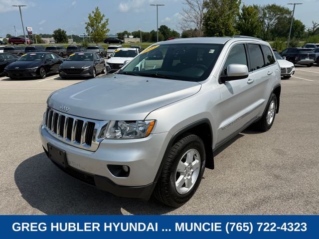 Used 2013 Silver Jeep Laredo image 8