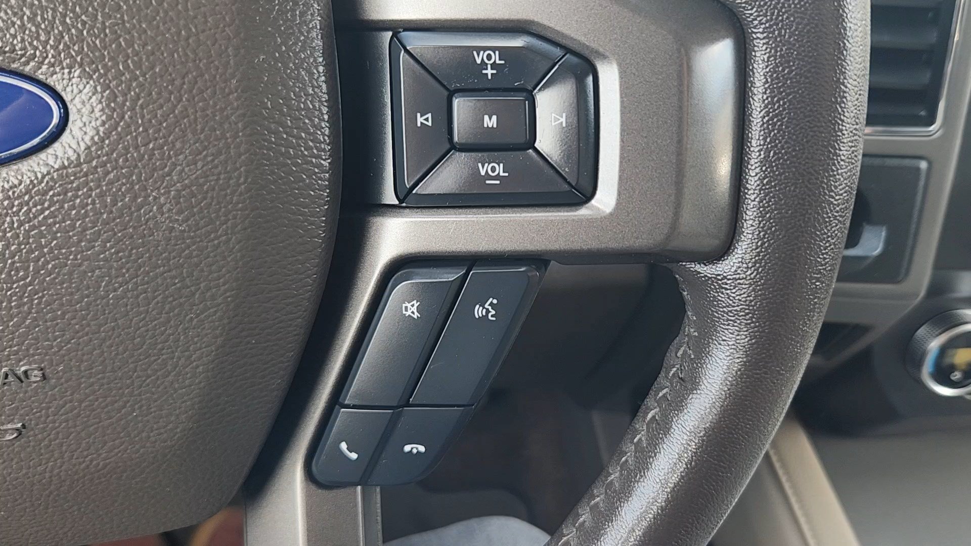 2019 Ford Expedition XLT - Photo 13