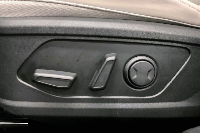 Used 2025 Deep Sea Hyundai SEL Convenience image 32