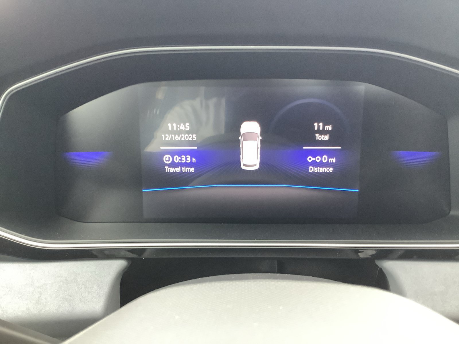 New 2026 Platinum Gray Metallic Volkswagen SE image 13