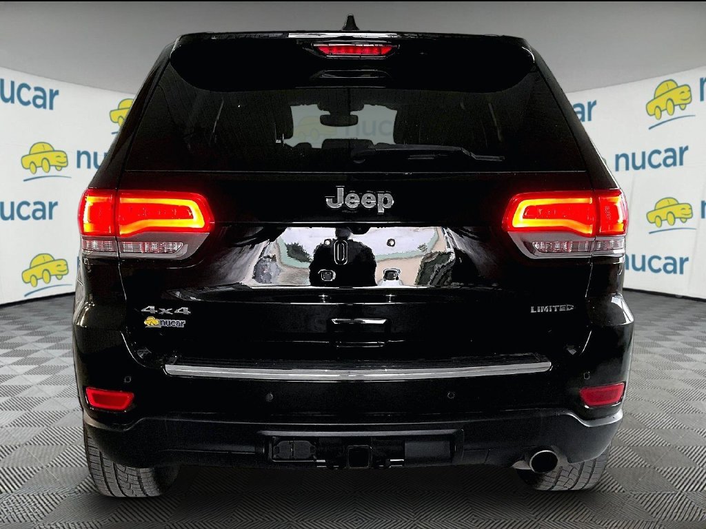 Used 2019 Diamond Black Crystal Pearlcoat Jeep Limited image 5