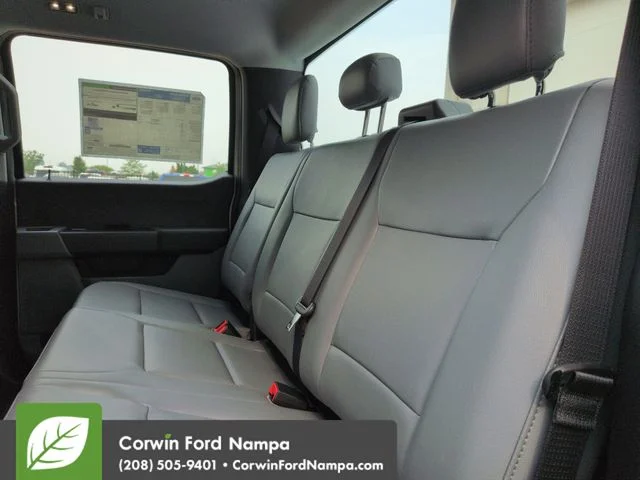 New 2026 Oxford White Ford F-350® XL image 24