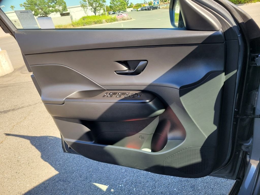 Used 2025 Gray Hyundai SE image 27