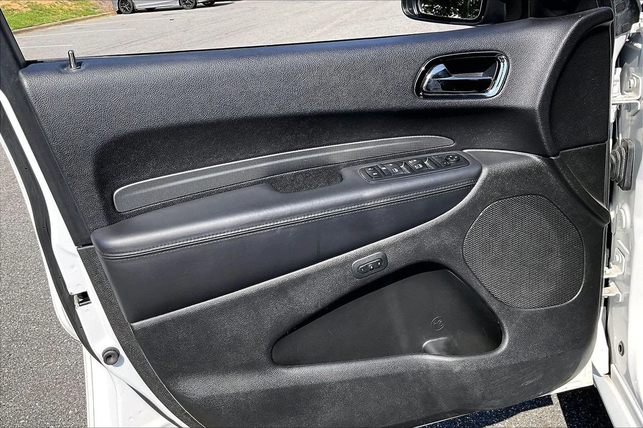Used 2019 White Dodge R/T image 27