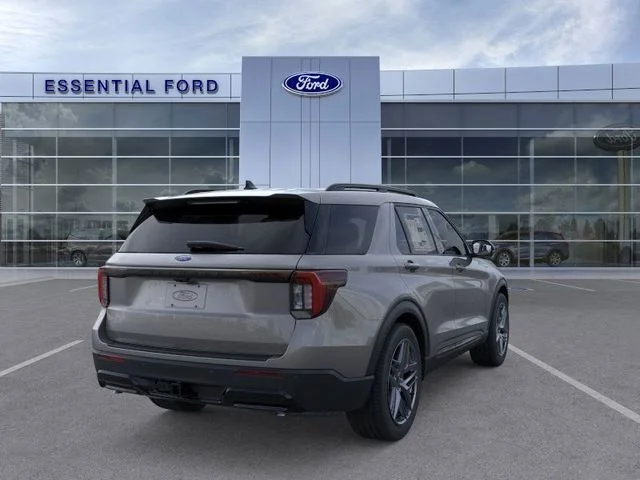 New 2026 Carbonized Gray Metallic Ford ST-Line image 8