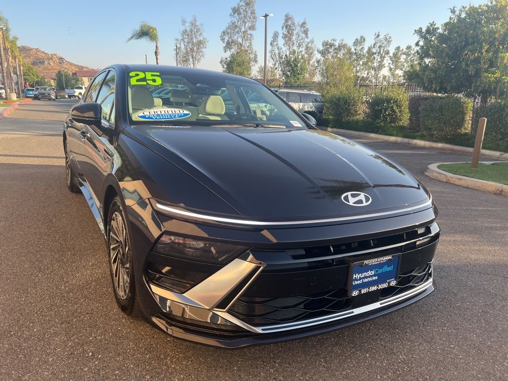 2025 Hyundai Sonata SEL's photo