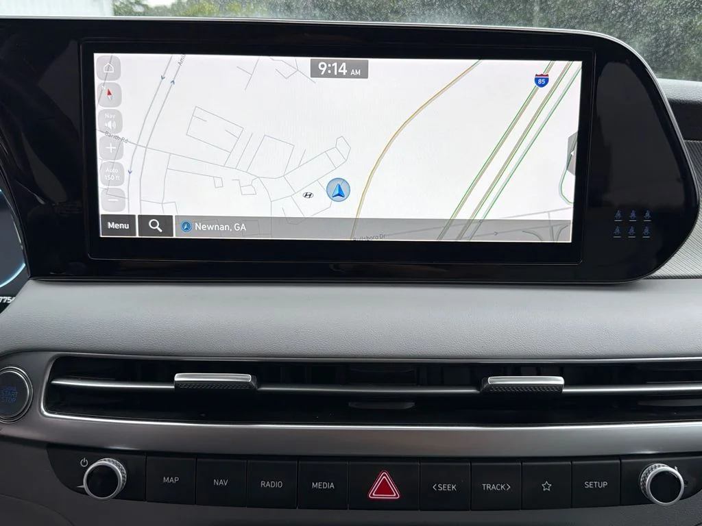 Used 2023 Red Hyundai SEL image 29
