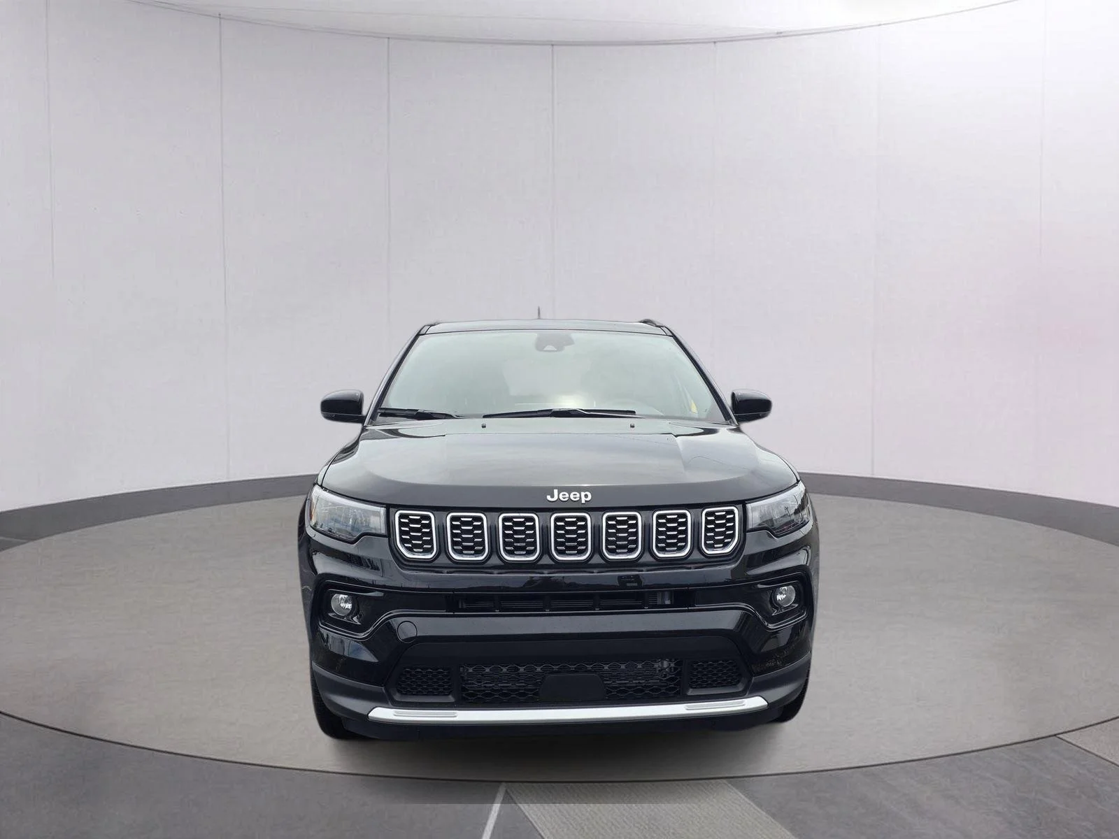 Used 2025 Diamond Black Crystal Pearlcoat Jeep Limited image 2