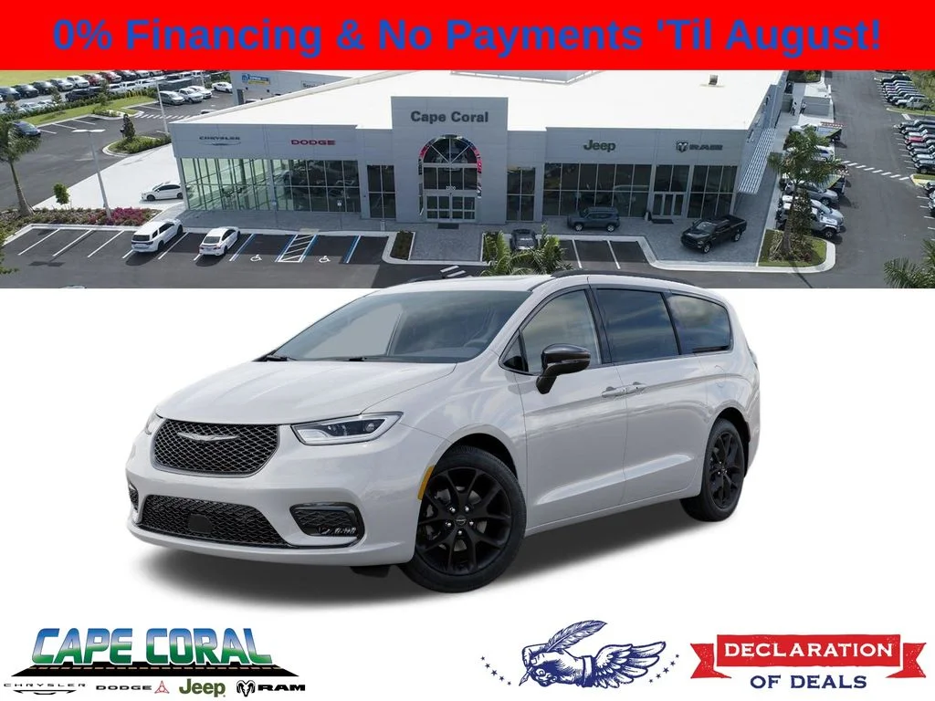 2026 Chrysler Pacifica Select's photo
