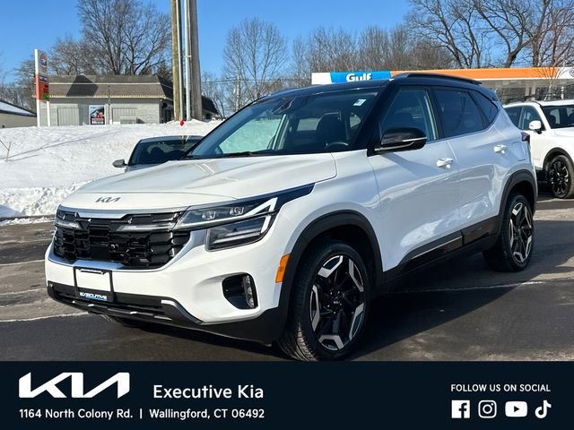 Certified Used 2024 White Kia SX image 5