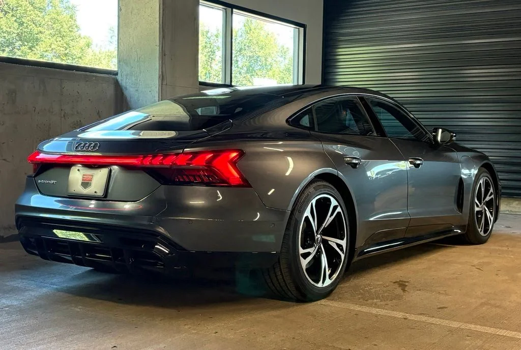Used 2023 Daytona Gray Pearl Effect Audi Prestige image 8