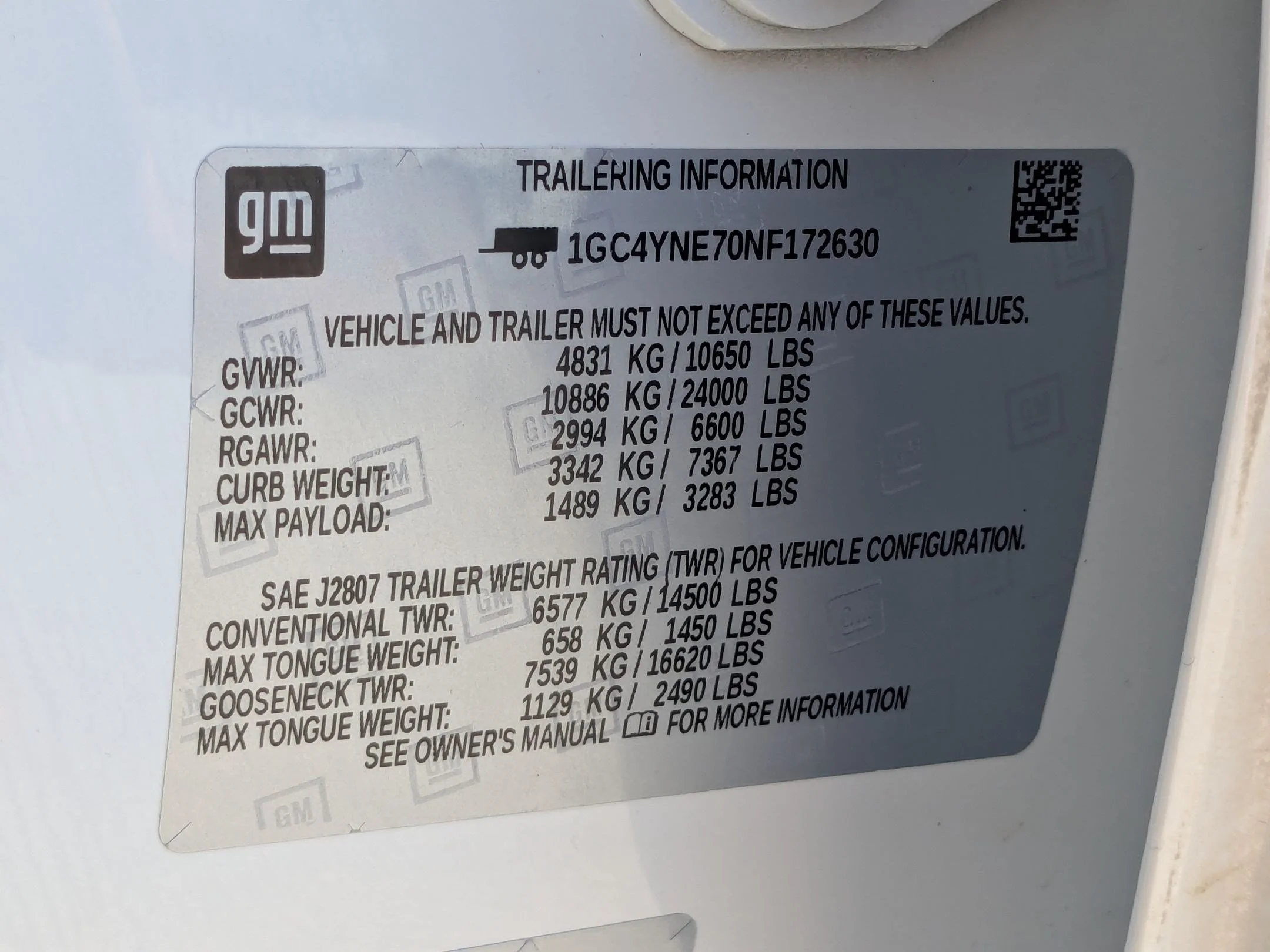 Used 2022 Summit White Chevrolet LT image 33