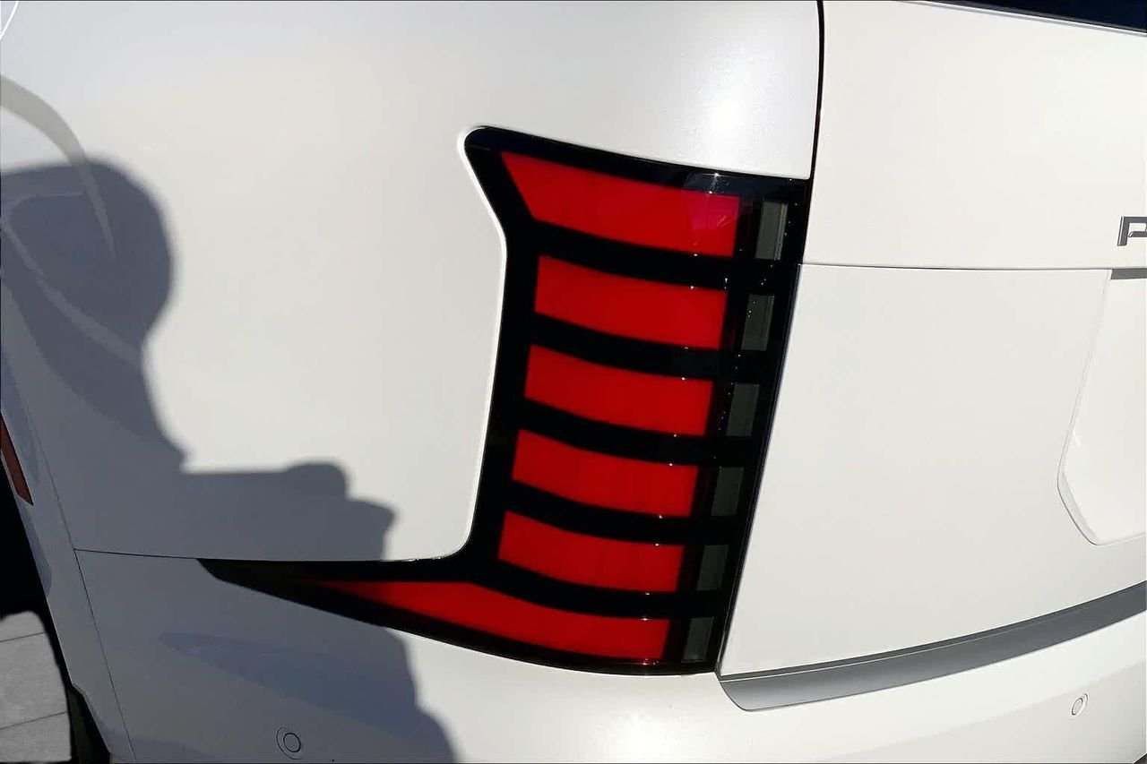 New 2026 Creamy White Pearl Hyundai Calligraphy FWD image 14