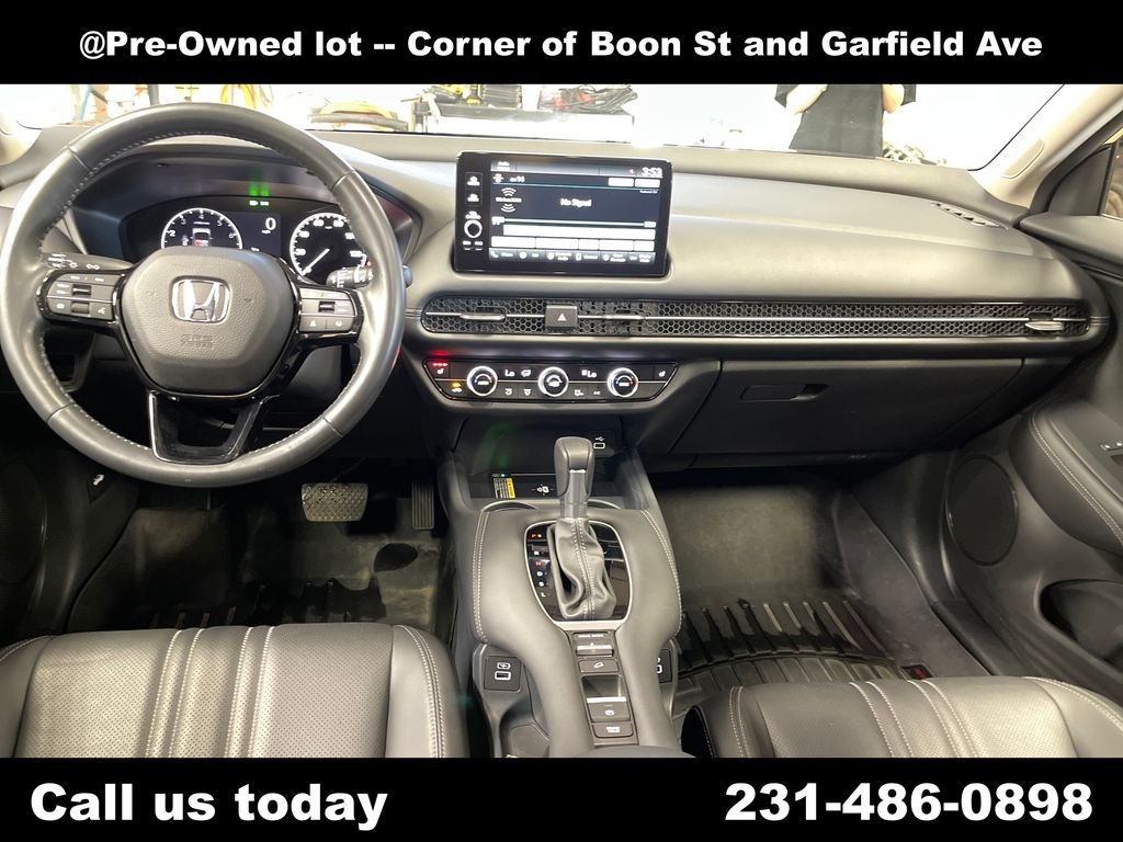 Used 2023  Honda EX-L image 17