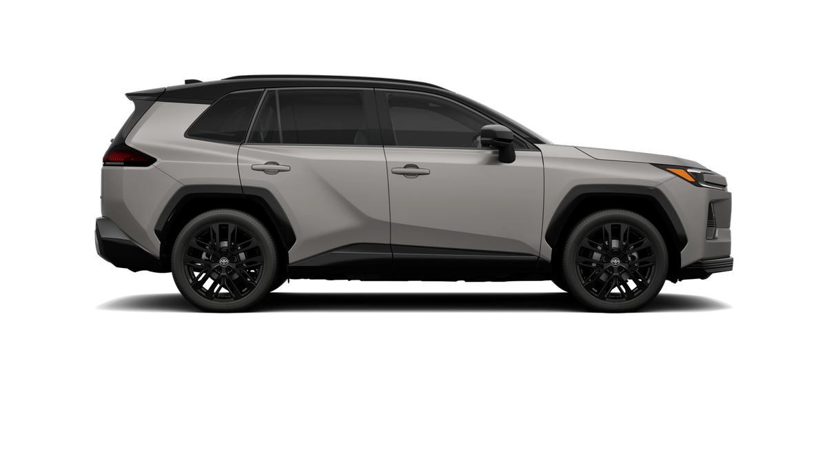 New 2026 Meteor Shower with Midnight Black Metallic roof Toyota XSE image 12
