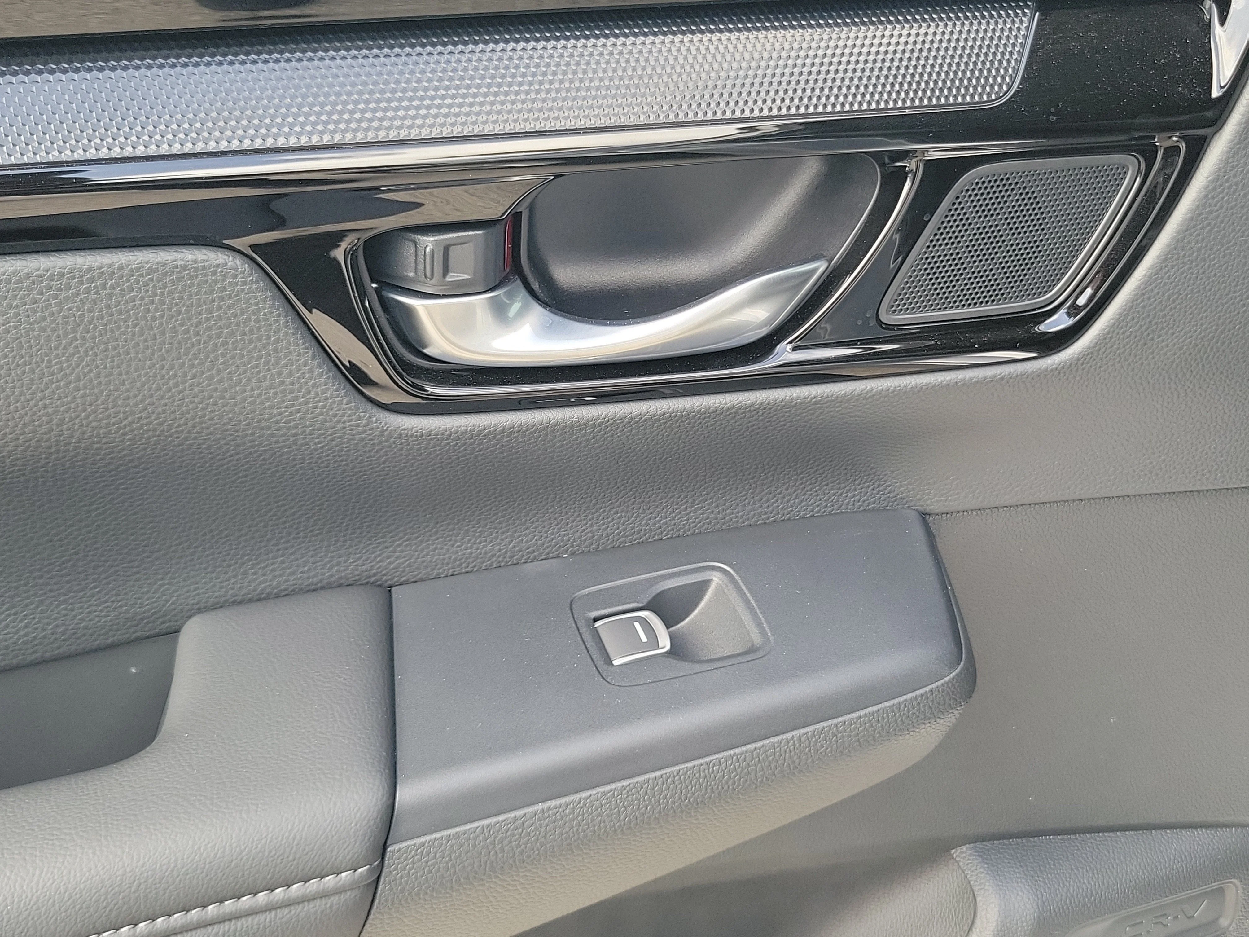 2024 Honda CR-V EX-L - Photo 8