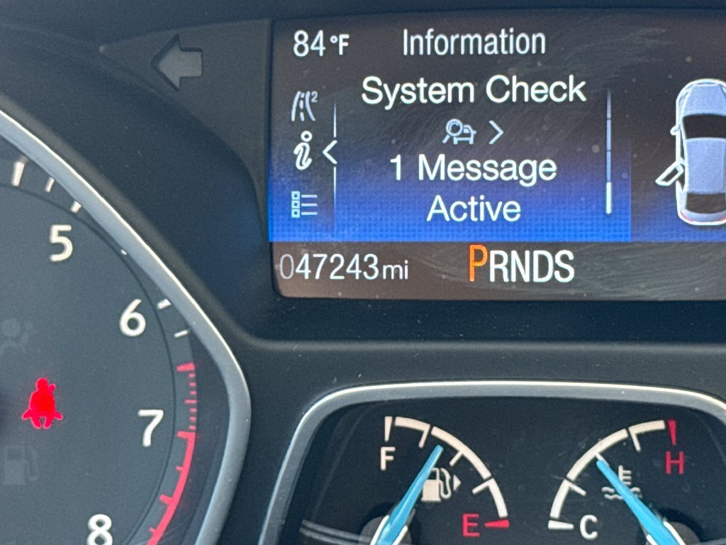 Used 2016  Ford Titanium image 22
