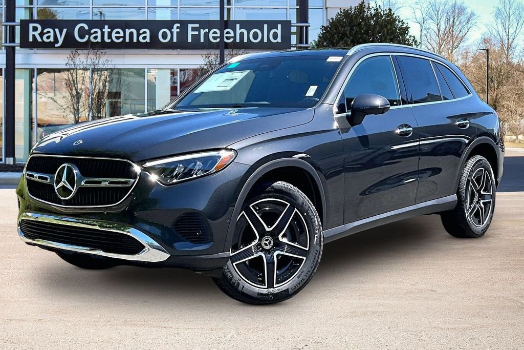 2026 Mercedes-Benz GLC GLC 300 4MATIC's photo