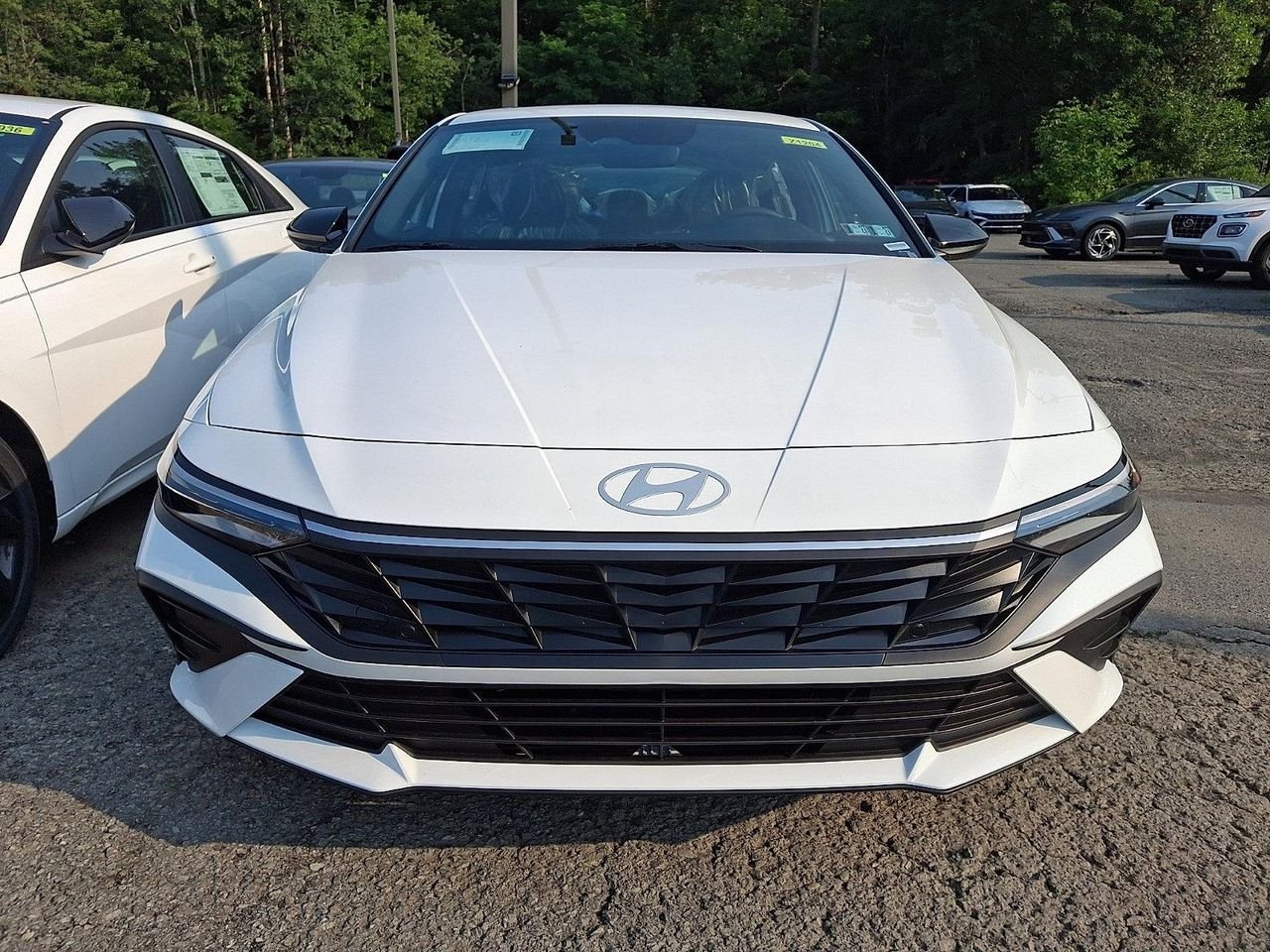 New 2026 Serenity White Hyundai SEL Sport image 2