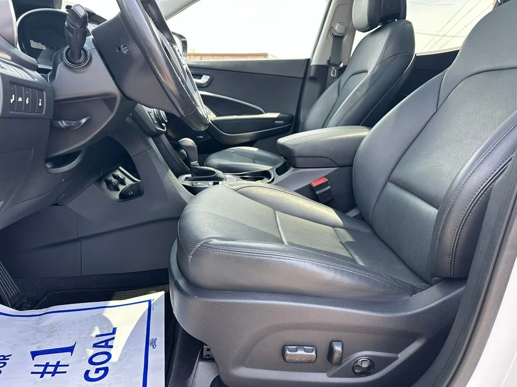 Used 2018 Frost White Pearl Hyundai 2.0T Ultimate image 11