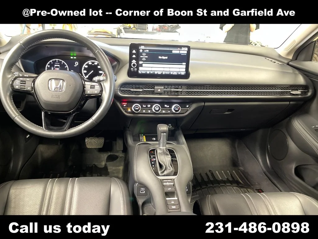 Used 2023 Gray Honda EX-L image 17