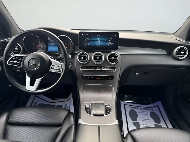 Used 2022 Gray Mercedes-Benz GLC 300 image 13