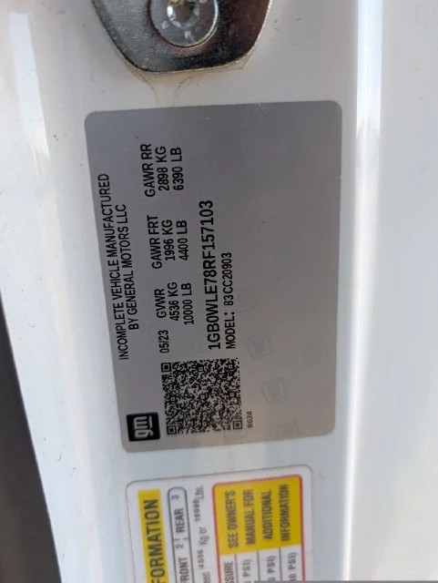 Used 2024 White Chevrolet Work Truck image 30