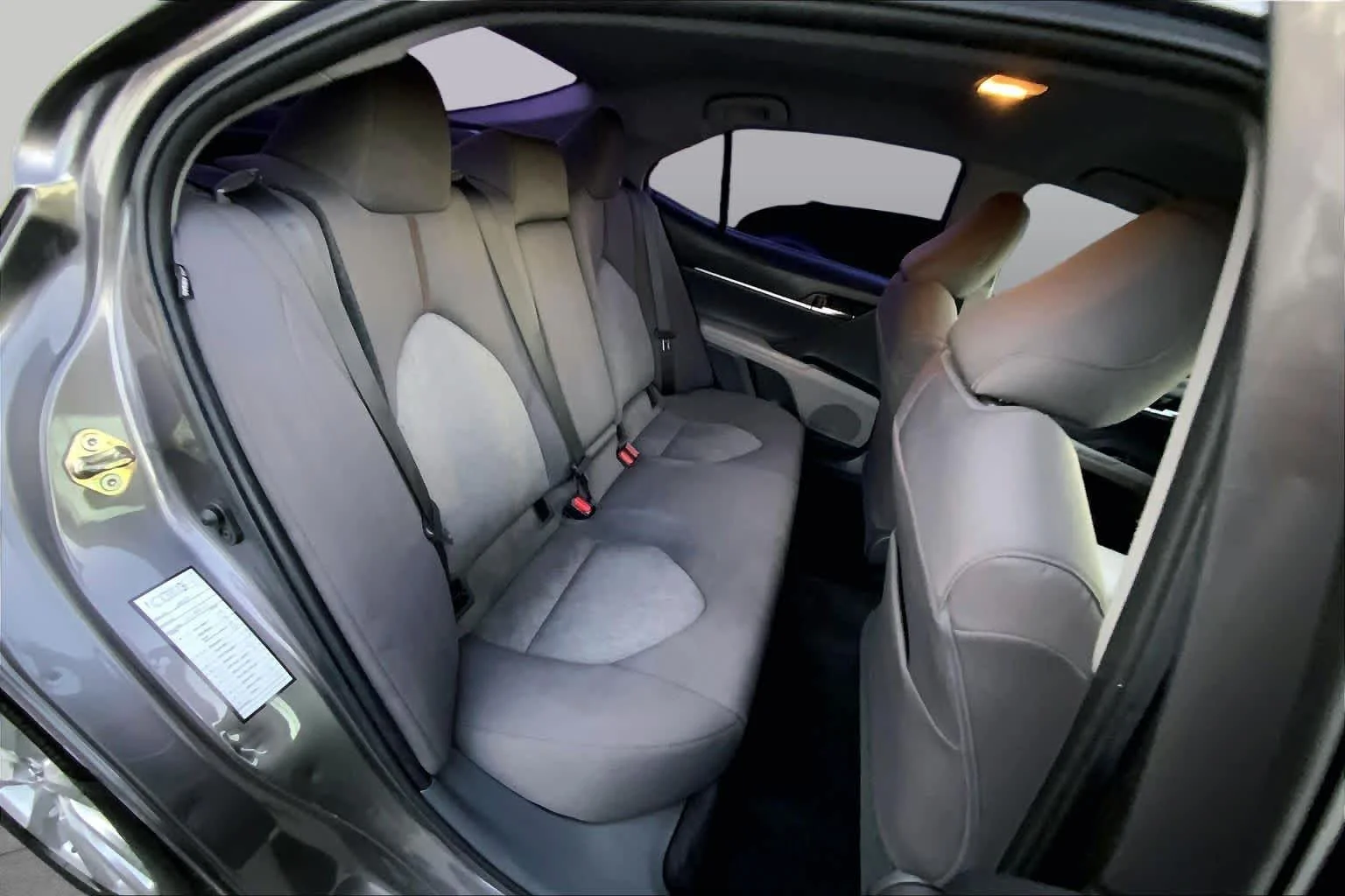 Used 2020 Predawn Gray Mica Toyota LE image 17