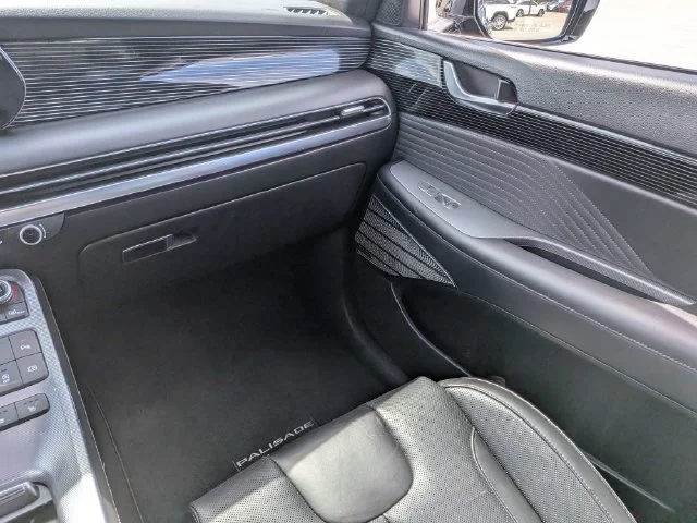 Used 2024 White Hyundai Calligraphy image 17