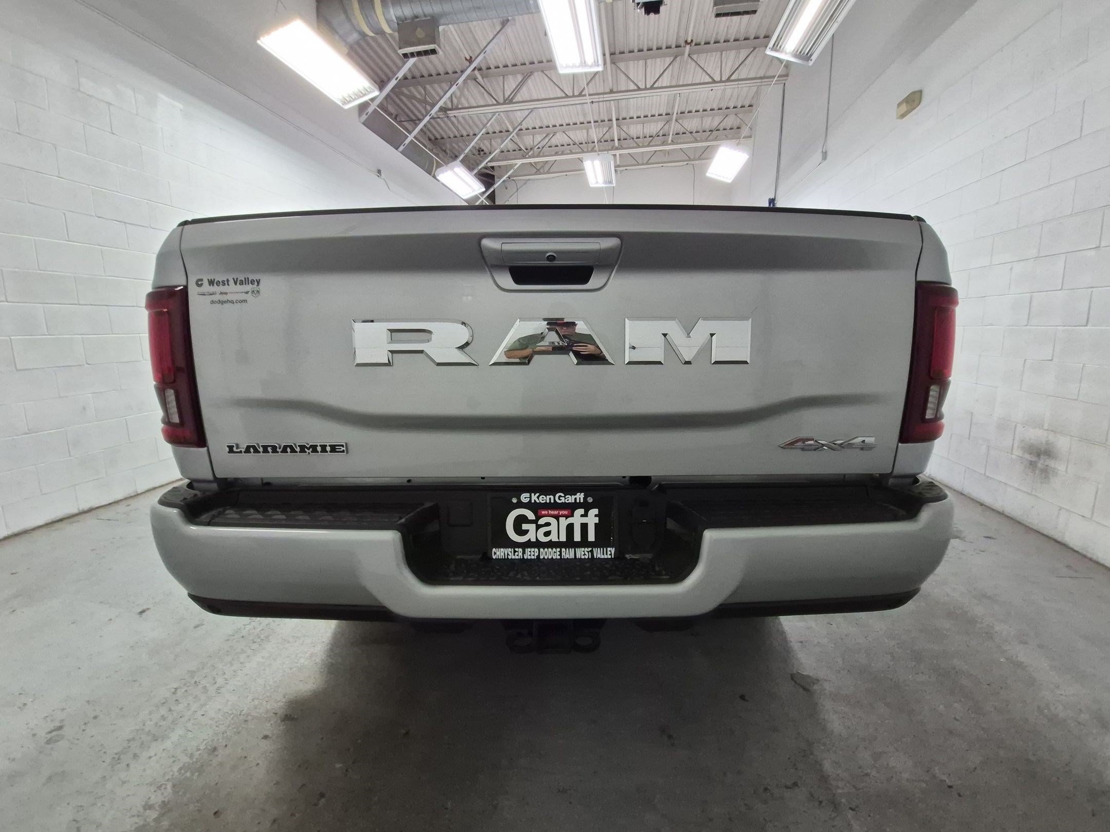 New 2026 Silver-Zynith Exterior Paint RAM Laramie image 5