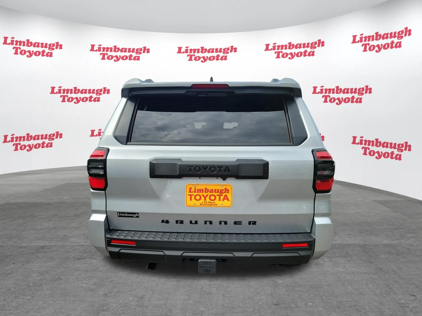 2026 Toyota 4Runner SR5 - Photo 24