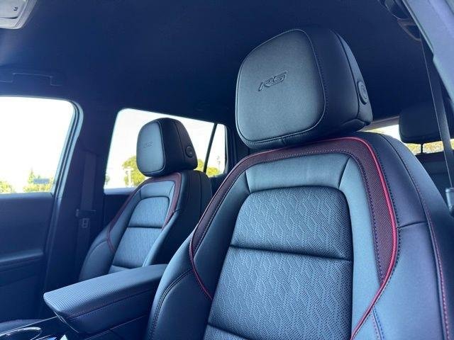 2026 Chevrolet Equinox RS - Photo 12