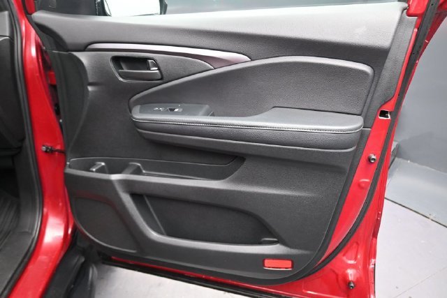 Certified Used 2023 Radiant Red Metallic II Honda EX-L image 21