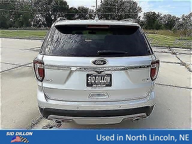 Used 2017 Ingot Silver Metallic Ford XLT image 5