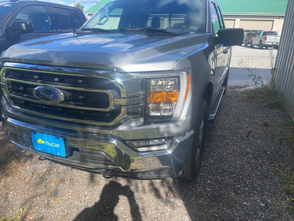 2023 Ford F-150 XLT photo 3