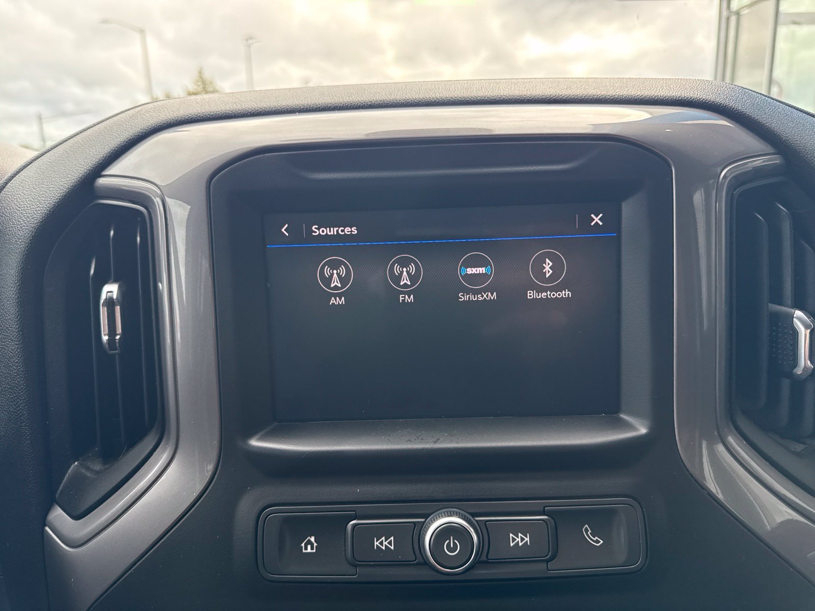Used 2021 BLACK Chevrolet Custom image 18