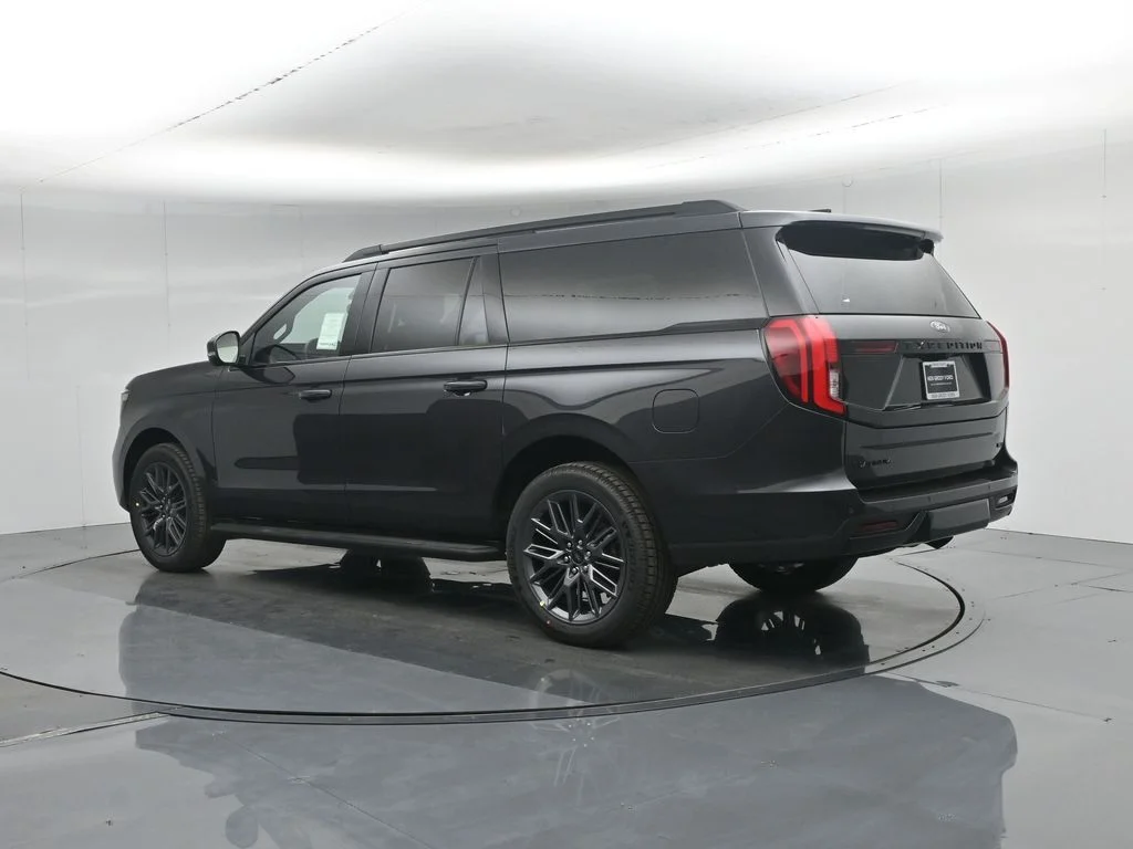 New 2026 Gray Ford Platinum image 6